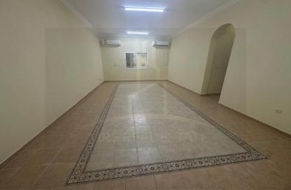 Apartment - 3 Bedrooms - 4 Bathrooms for rent in Old Airport Residential Apartments - Old Airport Road - Doha