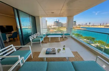 Apartment - 1 Bedroom - 2 Bathrooms for rent in Marina Tower 02 - Marina District - Lusail