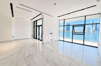 Villa - 5 Bedrooms - 7 Bathrooms for sale in Seef Lusail Tower 1 - Seef Lusail - Lusail City - Lusail