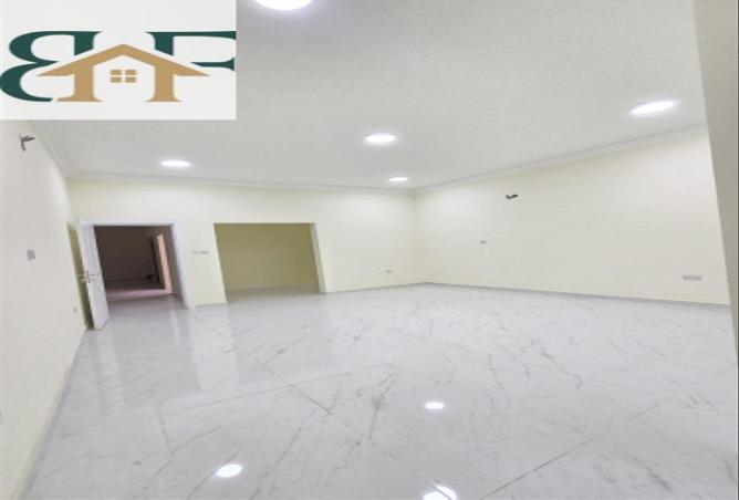 1016211 - Property Image 2