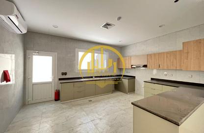 Villa - 7 Bedrooms - 7+ Bathrooms for rent in Al Kheesa - Al Kheesa - Umm Salal Mohammed