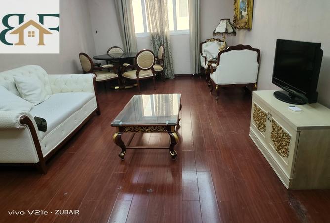 1020915 - Property Image 2