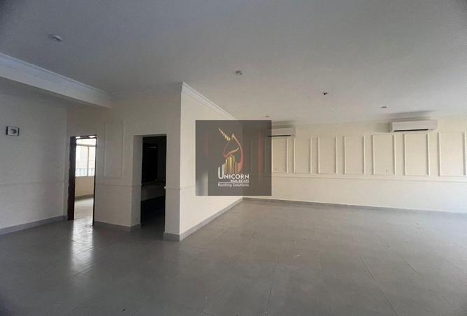 52273019 - Property Image 3