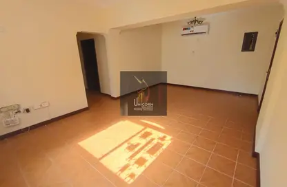 Apartment - 2 Bedrooms - 2 Bathrooms for rent in Anas Street - Fereej Bin Mahmoud North - Fereej Bin Mahmoud - Doha