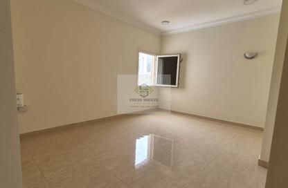 Apartment - 2 Bedrooms - 2 Bathrooms for rent in Bin Dirham 5 - Al Mansoura - Doha Apartment - 2 Bedrooms - 2 Bathrooms for rent in Bin Dirham 5 - Al Mansoura - Doha