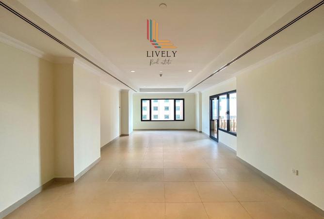 52180370 - Property Image 2