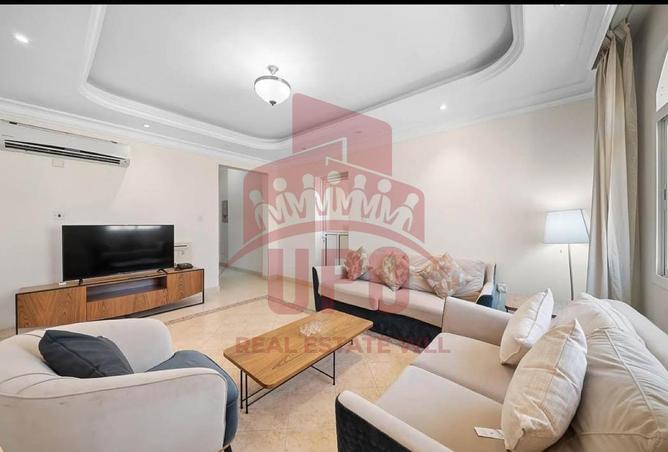 52044240 - Property Image 2