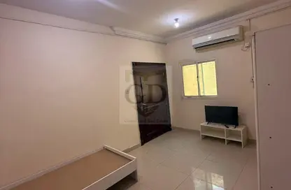 Apartment - 1 Bathroom for rent in Madinat Khalifa South - Madinat Khalifa - Doha