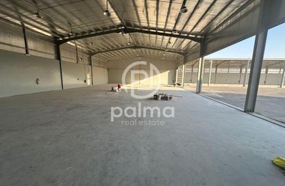 Warehouse - Studio - 7+ Bathrooms for rent in East Industrial Street - Birkat Al Awamer - Al Wakra