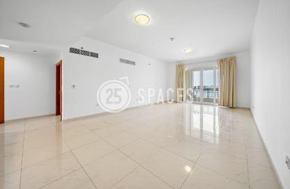 Townhouse - 2 Bedrooms - 3 Bathrooms for sale in Viva East - Viva Bahriyah - The Pearl Island - Doha