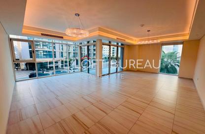 Apartment - 3 Bedrooms - 5 Bathrooms for rent in Crystal Residence - Gewan Island - The Pearl Island - Doha Apartment - 3 Bedrooms - 5 Bathrooms for rent in Crystal Residence - Gewan Island - The Pearl Island - Doha