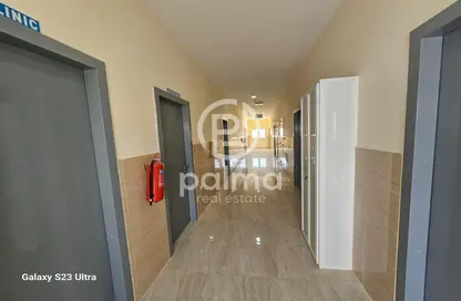 Labor Camp - Studio - 7 Bathrooms for rent in Um Salal shops - Umm Salal City - Doha