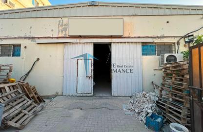 Warehouse - Studio - 2 Bathrooms for rent in Industrial Area 2 - Industrial Area - Industrial Area - Doha