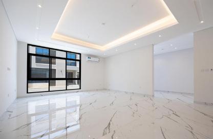 Villa - 4 Bedrooms - 5 Bathrooms for rent in Al Azizia Street - Al Aziziyah - Doha