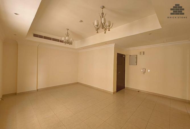 1018513 - Property Image 3