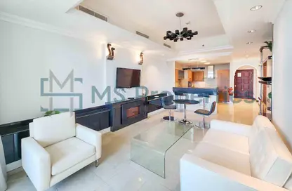 Penthouse - 2 Bedrooms - 3 Bathrooms for rent in Viva West - Viva Bahriyah - The Pearl Island - Doha
