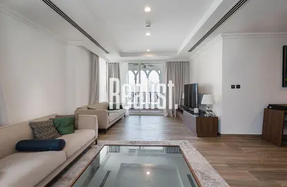Apartment - 1 Bedroom - 2 Bathrooms for rent in Viva East - Viva Bahriyah - The Pearl Island - Doha
