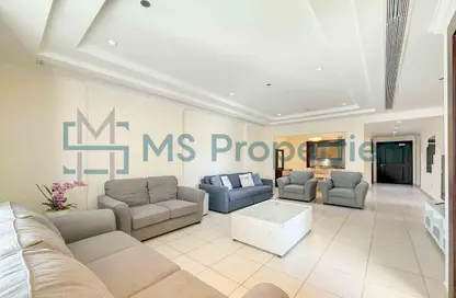 Apartment - 1 Bedroom - 2 Bathrooms for rent in East Porto Drive - Porto Arabia - The Pearl Island - Doha