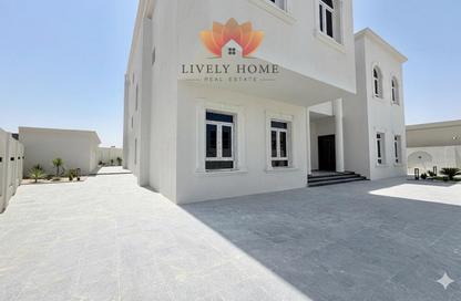 Villa - 7+ - 7+ for rent in Waterfront West Villas - Waterfront Residential - The Waterfront - Lusail
