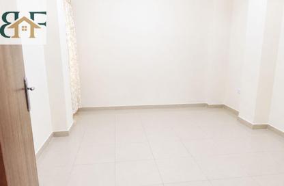 Apartment - 4 Bedrooms - 2 Bathrooms for rent in Al Mansoura - Al Mansoura - Doha Apartment - 4 Bedrooms - 2 Bathrooms for rent in Al Mansoura - Al Mansoura - Doha
