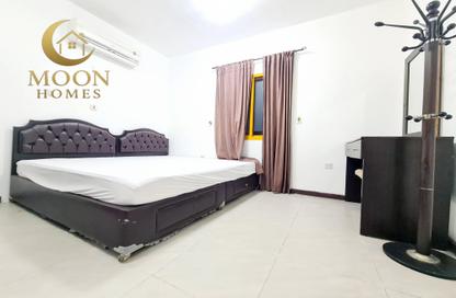 Apartment - 1 Bedroom - 1 Bathroom for rent in Umm Ghwailina Comm - Umm Ghuwalina - Umm Ghuwailina - Doha