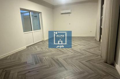 Villa - 7 - 7 for rent in Street 870 - Al Duhail South - Al Duhail - Doha