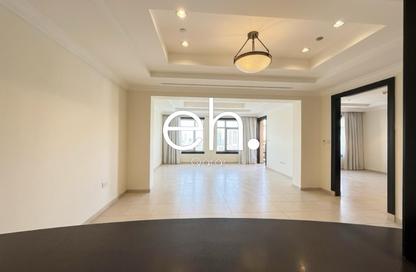 Townhouse - 1 - 2 for rent in East Porto Drive - Porto Arabia - The Pearl Island - Doha