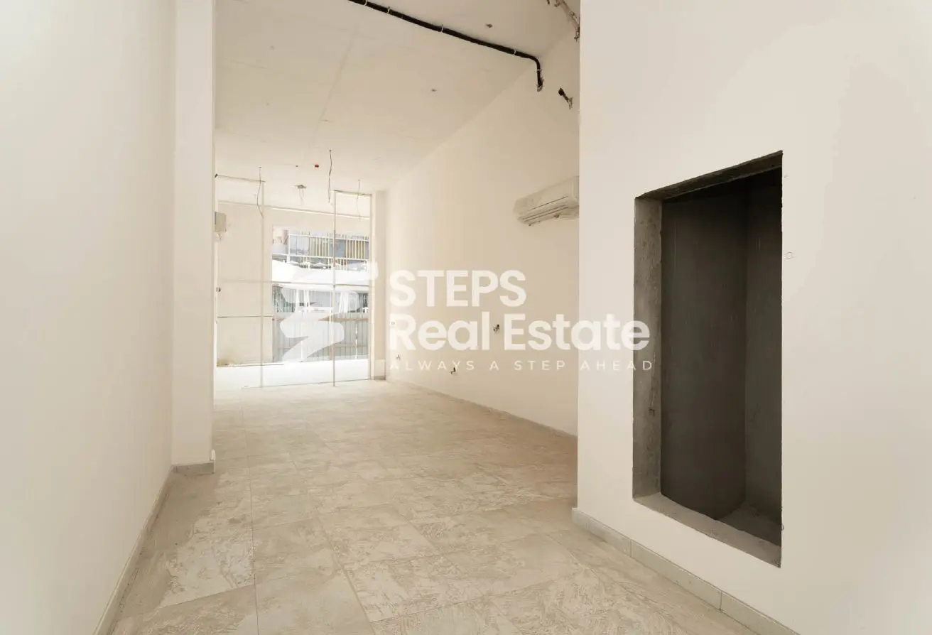 63477246 - Property Main Image