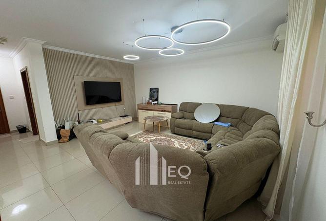 54589405 - صورة العقار 3