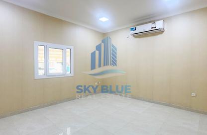 Apartment - 2 Bedrooms - 2 Bathrooms for rent in Al Sadd Road - Al Sadd - Doha Apartment - 2 Bedrooms - 2 Bathrooms for rent in Al Sadd Road - Al Sadd - Doha