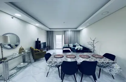 Apartment - 2 Bedrooms - 3 Bathrooms for rent in Rivan Building - Al Erkyah City - Lusail