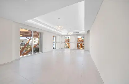 Apartment - 1 Bedroom - 2 Bathrooms for rent in Crystal Residence - Gewan Island - The Pearl Island - Doha Apartment - 1 Bedroom - 2 Bathrooms for rent in Crystal Residence - Gewan Island - The Pearl Island - Doha