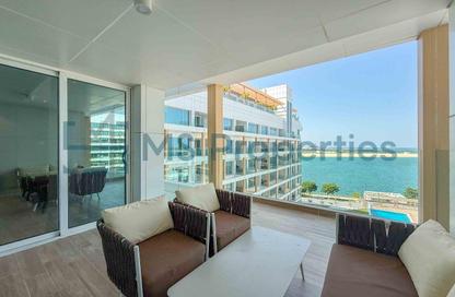 Apartment - 1 Bedroom - 2 Bathrooms for rent in Lusail Marina Heights - Marina District - Lusail
