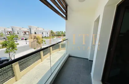 Apartment - 2 Bedrooms - 3 Bathrooms for rent in Giardino Apartments - The Pearl Island - Doha Apartment - 2 Bedrooms - 3 Bathrooms for rent in Giardino Apartments - The Pearl Island - Doha