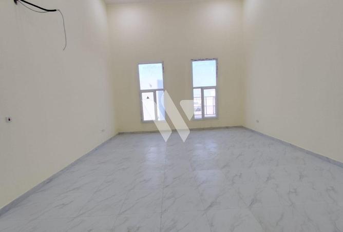 54443701 - Property Image 3