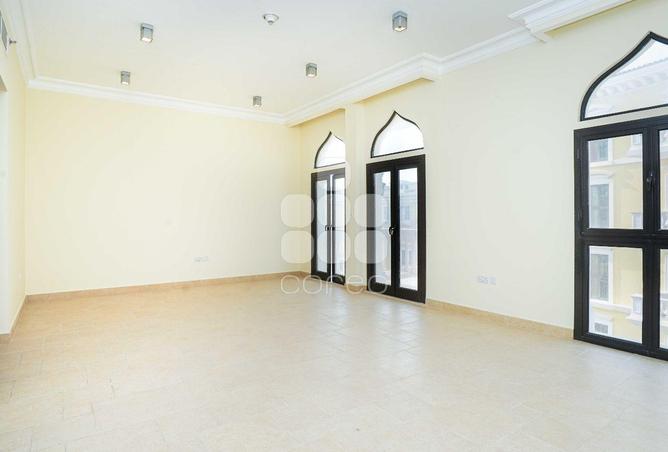60893163 - Property Image 3