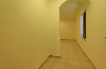 Compound - 5 Bedrooms - 5 Bathrooms for rent in Al Maamoura - Al Maamoura - Doha