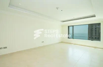Apartment - 1 Bedroom - 2 Bathrooms for rent in West Porto Drive - Porto Arabia - The Pearl Island - Doha