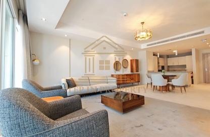 Apartment - 2 Bedrooms - 2 Bathrooms for rent in Marina Residences 195 - Marina District - Lusail
