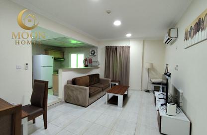Apartment - 1 - 1 for rent in Umm Ghuwailina 4 - Umm Ghuwailina - Doha