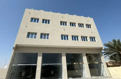 محل تجاري - استوديو - 1 حمام للايجار في شارع النعيجة - النعيجة - الدوحة