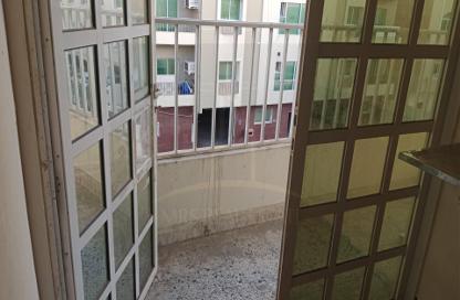 Apartment - 4 Bedrooms - 2 Bathrooms for rent in Thabit Bin Zaid Street - Al Mansoura - Doha