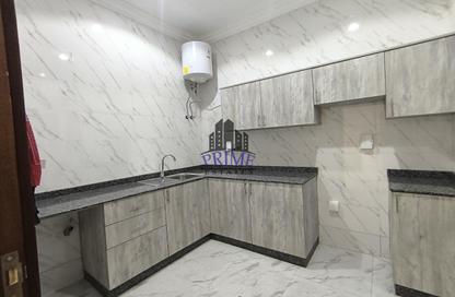 Apartment - 2 - 2 for rent in Street 870 - Al Duhail South - Al Duhail - Doha
