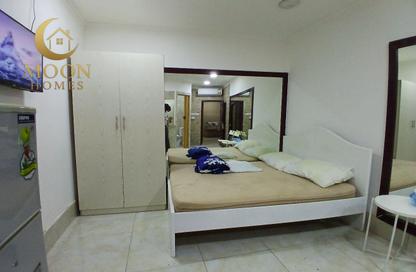 Apartment - Studio - 1 for rent in Umm Ghuwailina 4 - Umm Ghuwailina - Doha