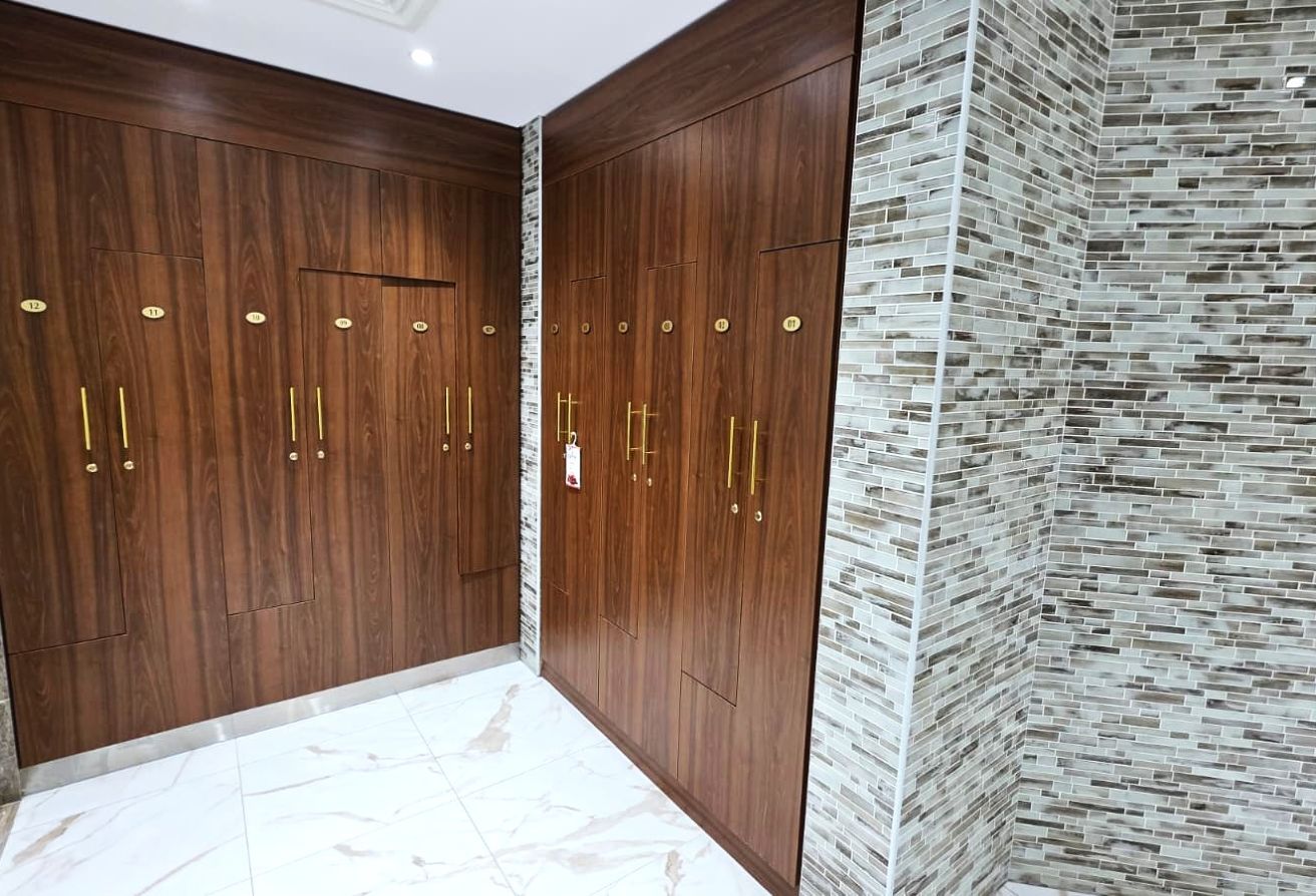 BILLS FREE | SEMI FURNISHED 1BHK | GREAT AMENITIES - apartment in Floresta Gardens