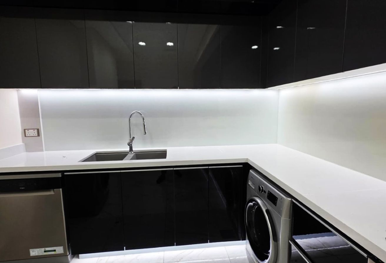 BILLS FREE | SEMI FURNISHED 1BHK | GREAT AMENITIES - apartment in Floresta Gardens