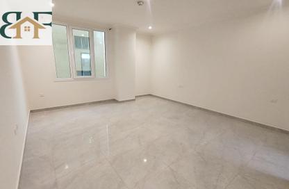 Apartment - 2 Bedrooms - 3 Bathrooms for rent in Al Nasr Street - Al Nasr - Doha Apartment - 2 Bedrooms - 3 Bathrooms for rent in Al Nasr Street - Al Nasr - Doha