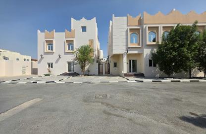 Villa - 6 - 6 for rent in Al Kheesa - Al Kheesa - Umm Salal Mohammed