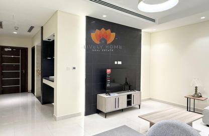 Apartment - 1 Bedroom - 2 Bathrooms for rent in Barwa Hills - Lusail Apartment - 1 Bedroom - 2 Bathrooms for rent in Barwa Hills - Lusail