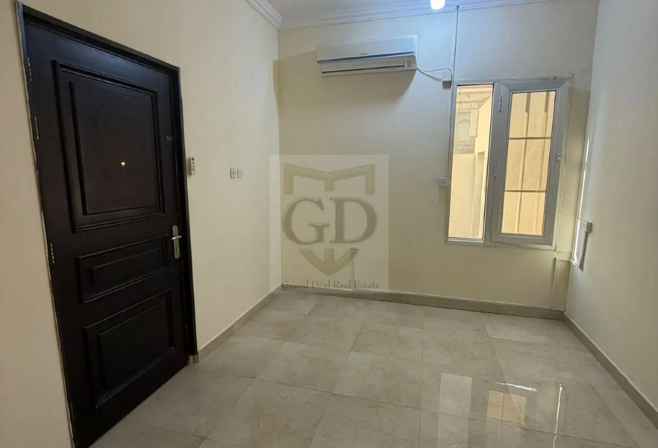 63529094 - Property Main Image
